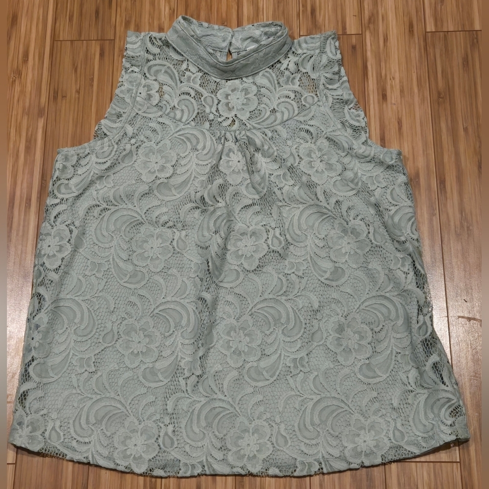 Shannon Ford New York Sleeveless Lace Mock Neck Top